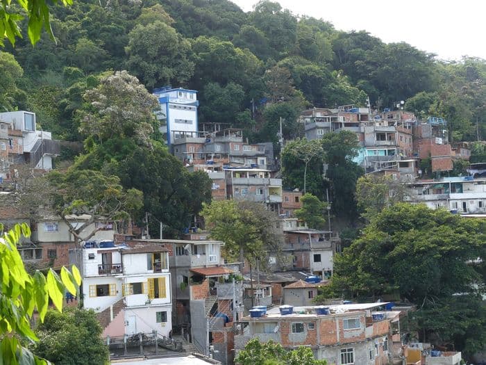 Blick von hoch oben auf die Fa