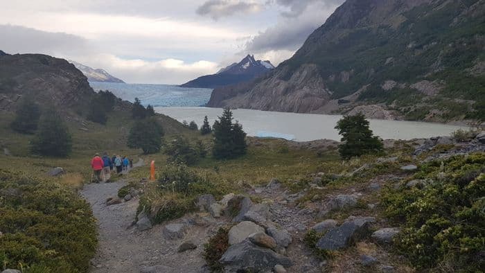 Nach dem Frühstück liefen wir 