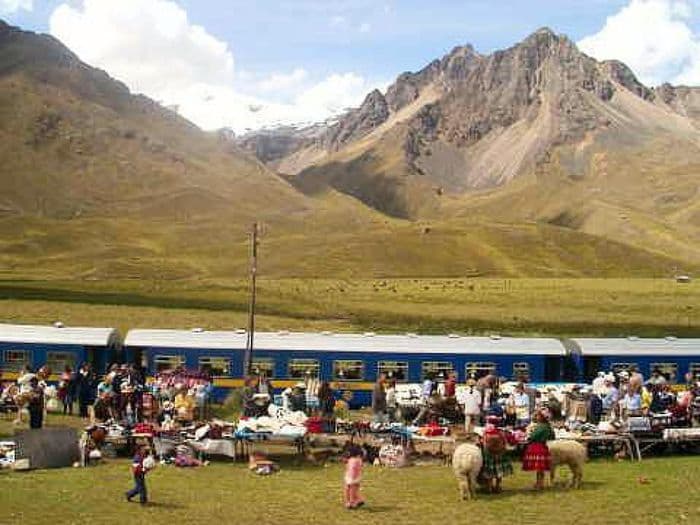 La Raya - PeruRail