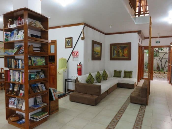 Macaw Hostel