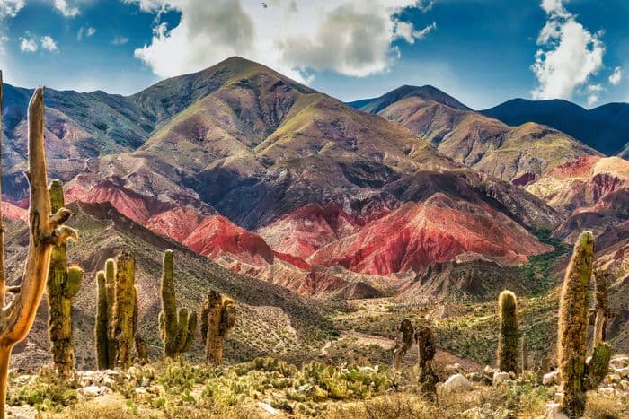 Cerro de Siete Ccolores